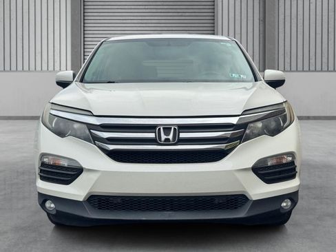 Used 2018 Honda Pilot EX image 10