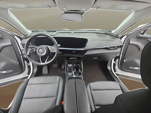 Used 2024 Buick Envision Preferred AWD/4WD image 27