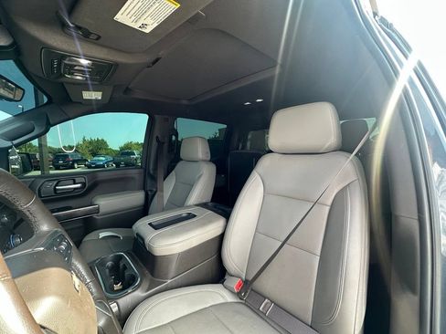 Used 2021 Chevrolet Silverado 1500 LTZ w/ LTZ Premium Package RWD image 9
