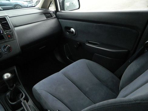 Used 2009 Nissan Versa 1.8 S w/ ABS Pkg image 16