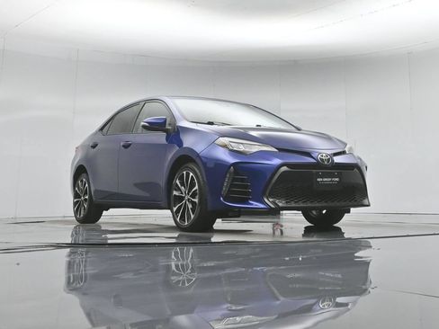 Used 2017 Toyota Corolla SE w/ Carpet Mat Package (TMS) FWD image 45