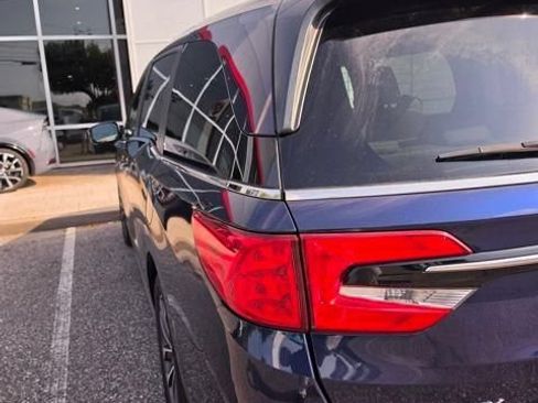 Used 2021 Honda Odyssey EX-L image 5