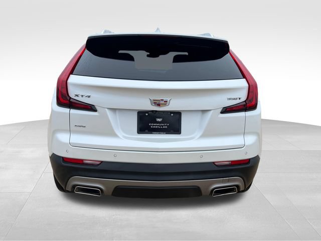 Certified 2023 Cadillac XT4 Premium Luxury w/ Cold Weather Package AWD/4WD image 5