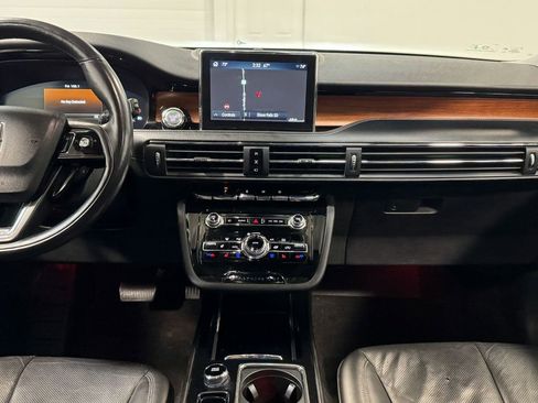 Used 2022 Lincoln Corsair Reserve w/ Elements Package image 17