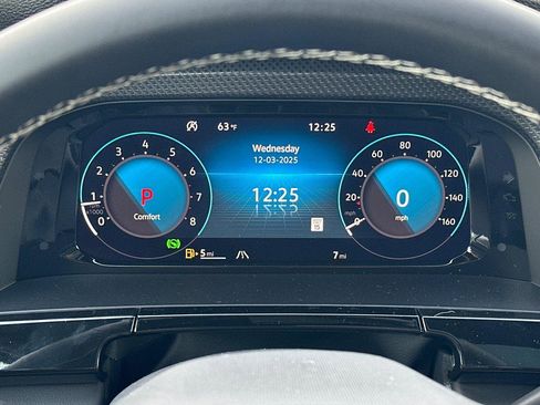 New 2026 Volkswagen Atlas Cross Sport SEL image 24