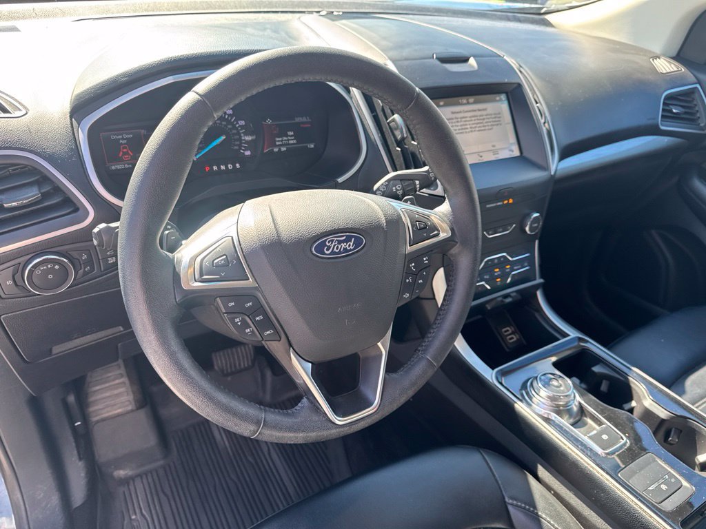 Used 2019 Ford Edge SEL w/ Equipment Group 201A AWD/4WD image 11