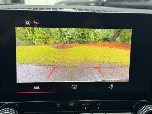 New 2026 GMC Canyon Elevation image 27