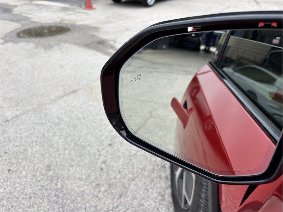 Used 2022 Rivian R1T Adventure AWD/4WD image 14
