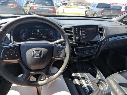Used 2022 Honda Pilot Sport image 24