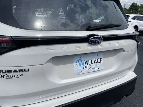 Certified 2025 Subaru Forester w/ Convenience Package #2 AWD/4WD image 6