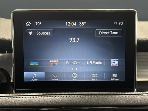 Used 2022 Lincoln Corsair AWD w/ Equipment Group 101A image 18