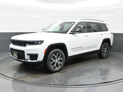 New 2025 Jeep Grand Cherokee L Limited w/ Luxury Tech Group II AWD/4WD image 2