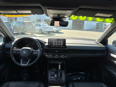 Used 2025 Honda CR-V Sport-L image 30