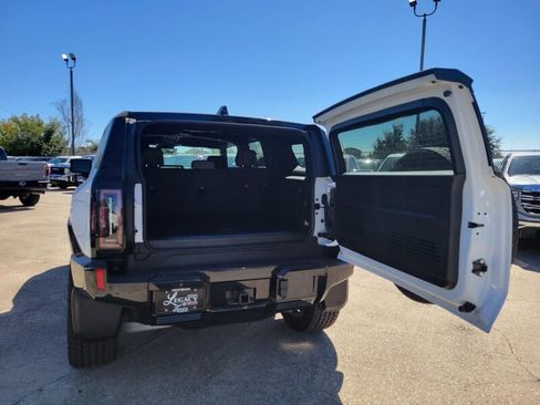 New 2025 GMC Hummer EV 3X w/ LPO, Sport Package image 7