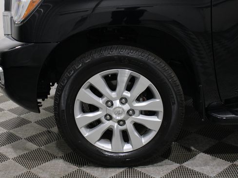 Used 2019 Toyota Sequoia Platinum AWD/4WD image 42