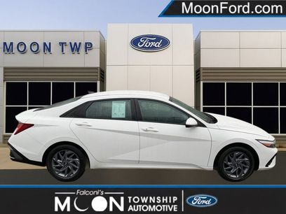 Used 2024 Hyundai Elantra Blue