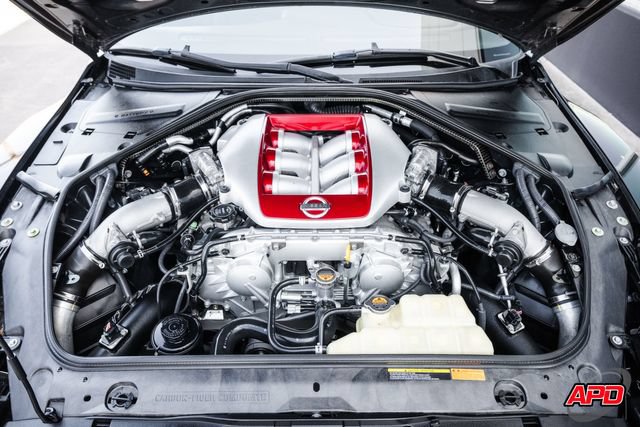 Used 2013 Nissan GT-R Premium AWD/4WD image 25