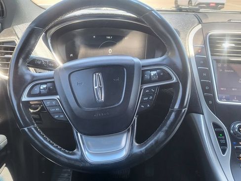 Used 2020 Lincoln Nautilus FWD w/ Equipment Group 101A image 31
