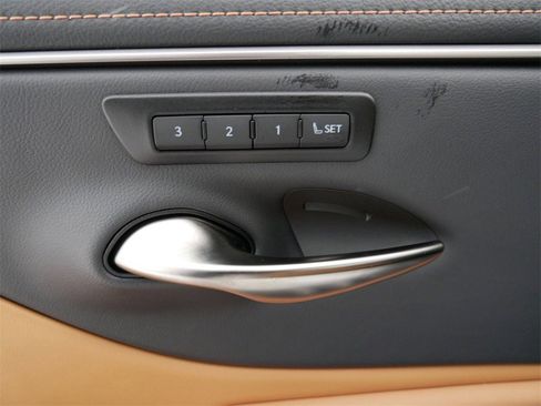 Certified 2025 Lexus ES 350 w/ Premium Package image 14