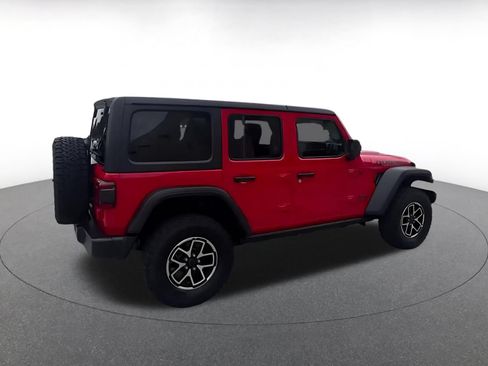Used 2025 Jeep Wrangler Unlimited Rubicon AWD/4WD image 14