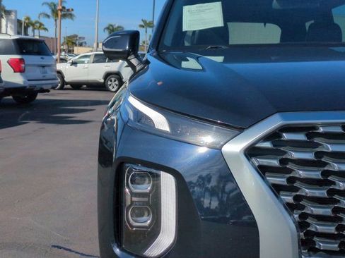 Used 2021 Hyundai Palisade Limited w/ Winter Package image 11