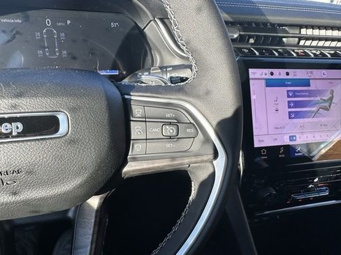 New 2025 Jeep Grand Cherokee L Limited image 28