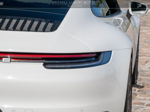 Used 2020 Porsche 911 Carrera RWD image 52