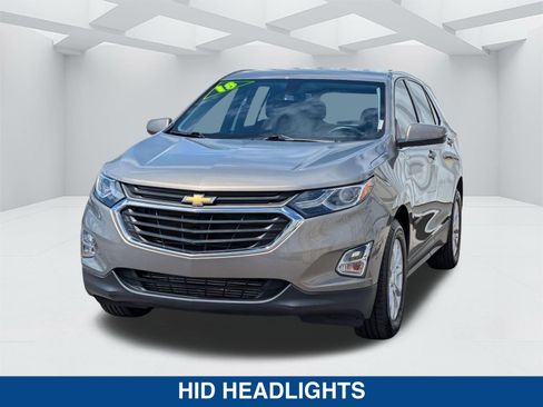 Used 2018 Chevrolet Equinox LT image 7