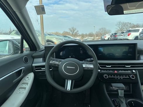 New 2026 Hyundai Sonata SE image 16