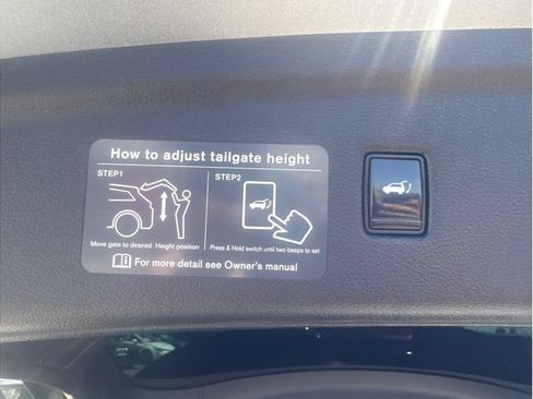 Used 2019 INFINITI QX50 Essential w/ Sensory Package AWD/4WD image 12