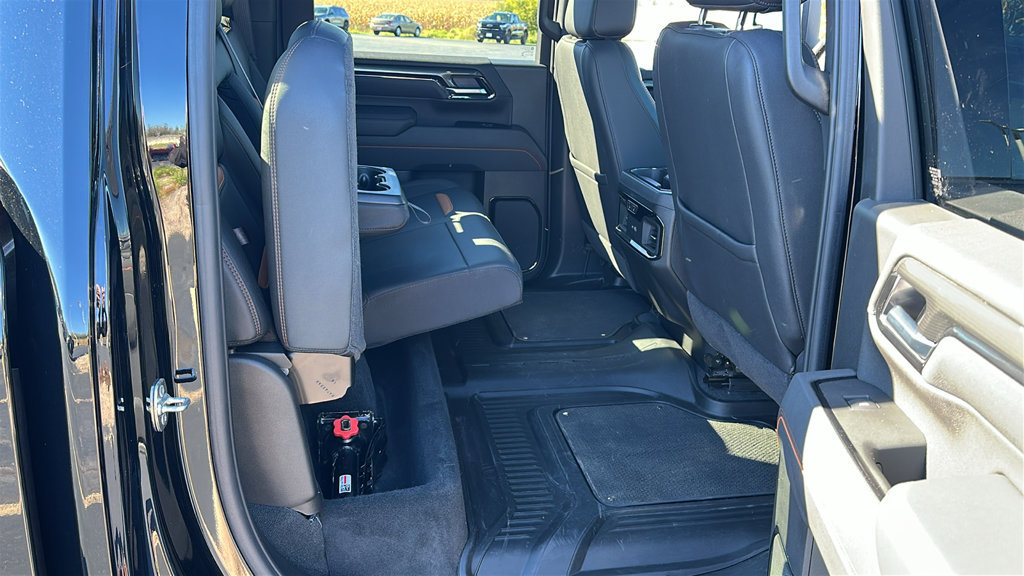 Used 2025 GMC Sierra 2500 AT4 AWD/4WD image 30