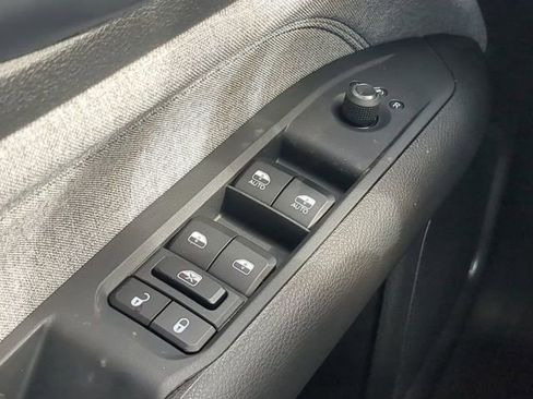 New 2026 Jeep Compass Latitude image 26