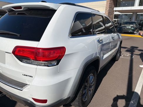 Used 2015 Jeep Grand Cherokee Limited w/ Luxury Group II image 4