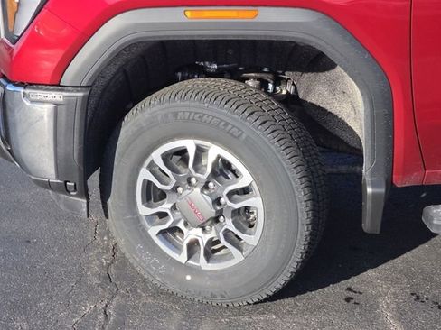 New 2025 GMC Sierra 2500 SLT w/ SLT Premium Package image 27