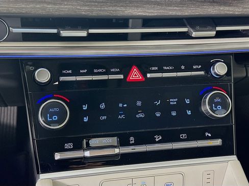 New 2026 Hyundai Santa Fe Limited FWD image 14