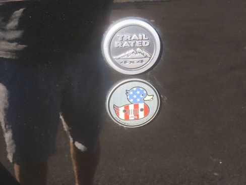 Used 2017 Jeep Wrangler Sport image 13