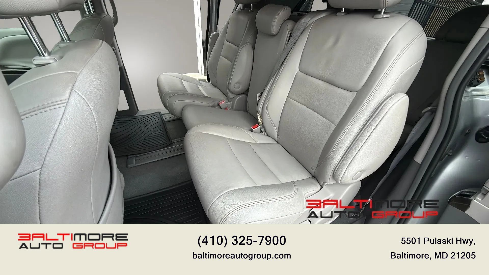 Used 2019 Toyota Sienna XLE Premium FWD image 31