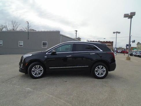 Used 2024 Cadillac XT5 Luxury w/ LPO, Floor Liner Package AWD/4WD image 4