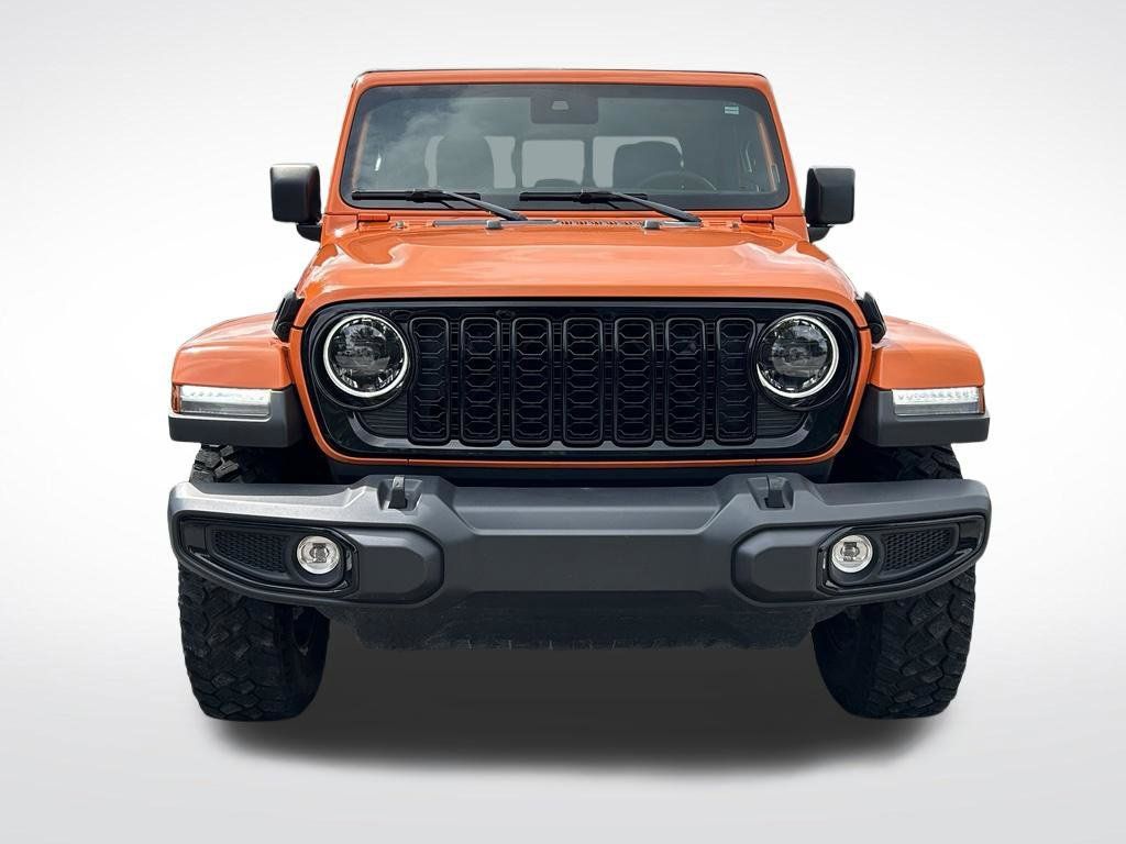 Certified 2025 Jeep Gladiator Mojave AWD/4WD image 2