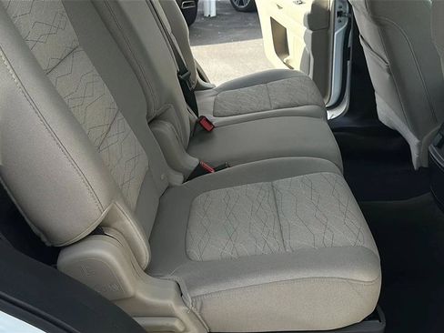 Used 2014 Ford Explorer FWD image 31