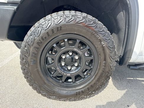 Used 2024 GMC Sierra 1500 AT4X w/ AT4X AEV Edition AWD/4WD image 19