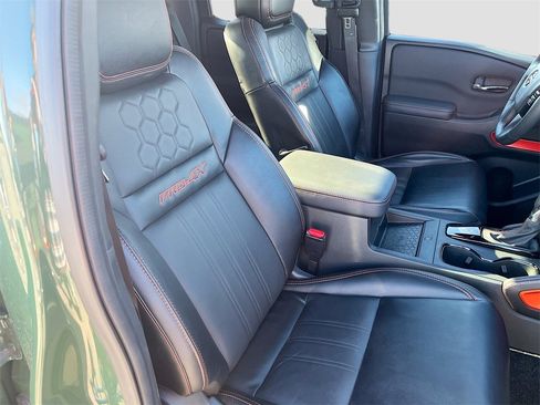 Used 2023 Nissan Frontier PRO-4X w/ Pro-4X Premium Package image 29