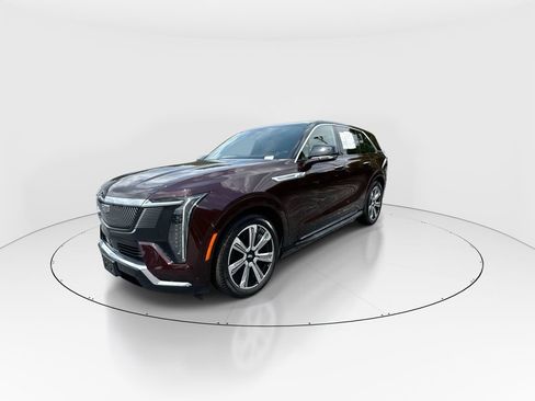 Used 2025 Cadillac Escalade IQ Luxury 2 AWD/4WD image 4