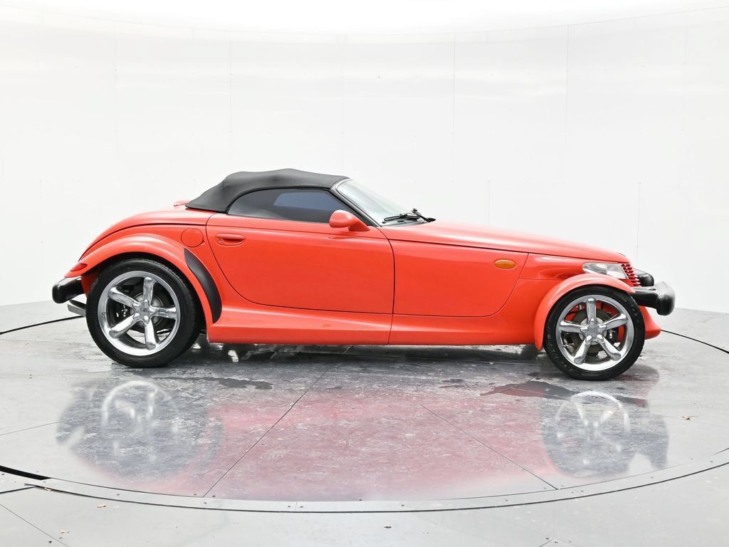 Used 1999 Plymouth Prowler RWD image 4