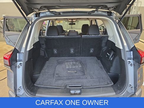 Used 2023 Nissan Rogue SV FWD image 13