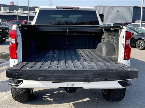 Used 2022 Chevrolet Silverado 1500 Custom image 37