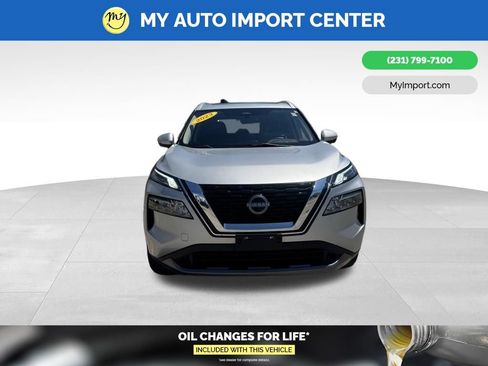 Used 2023 Nissan Rogue SL AWD/4WD image 2