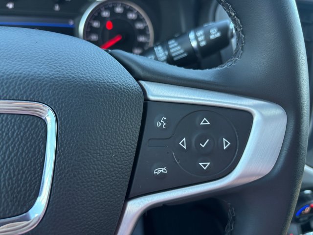 Used 2023 GMC Acadia SLT w/ Elevation Edition AWD/4WD image 25