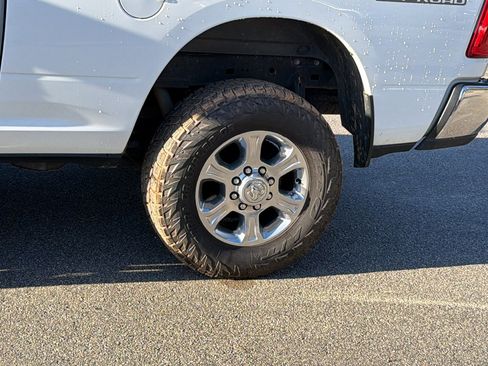 Used 2022 RAM 2500 Big Horn w/ Level C Equiment Group image 12