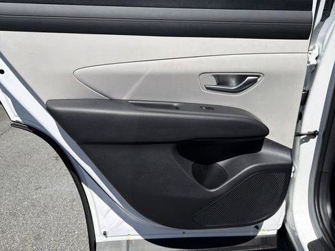 New 2026 Hyundai Tucson SEL image 22